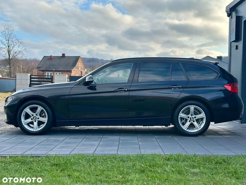 BMW Seria 3 318d Blue Performance - 5