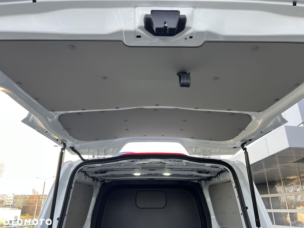 Ford Transit Custom - 22