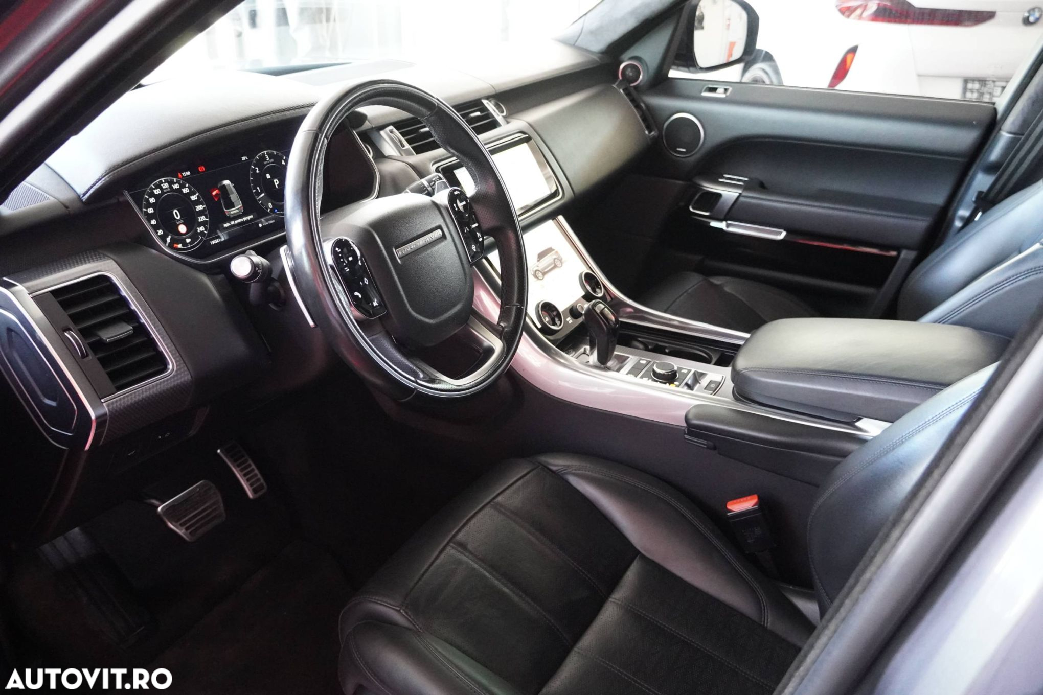 Land Rover Range Rover Sport - 28
