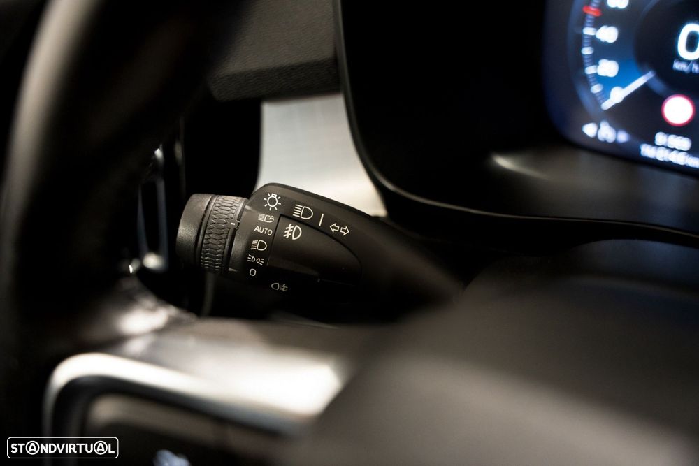 Volvo XC 40 1.5 T5 PHEV Inscription - 11