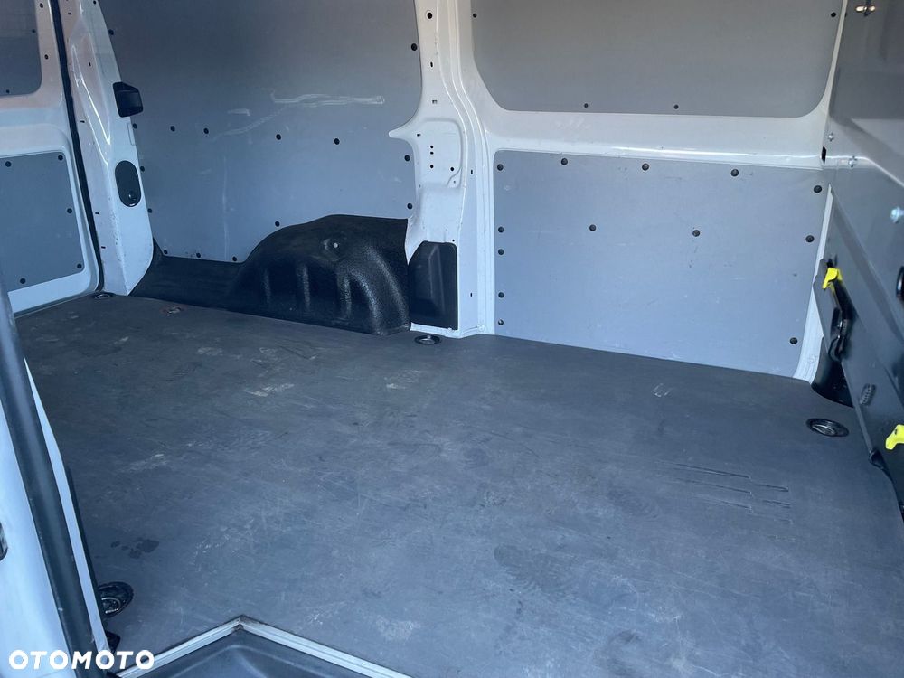 Toyota PROACE - 13