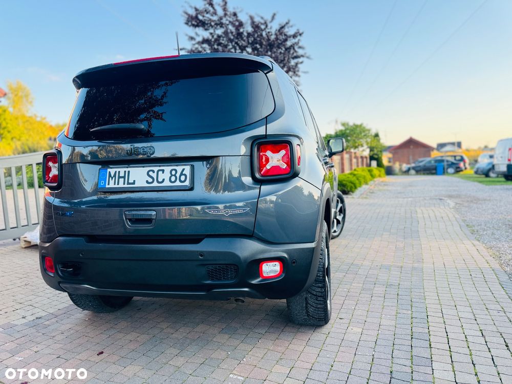 Jeep Renegade 1.3 T-GDI 4xe PLUG-IN Hybrid Automatik Trailhawk - 28