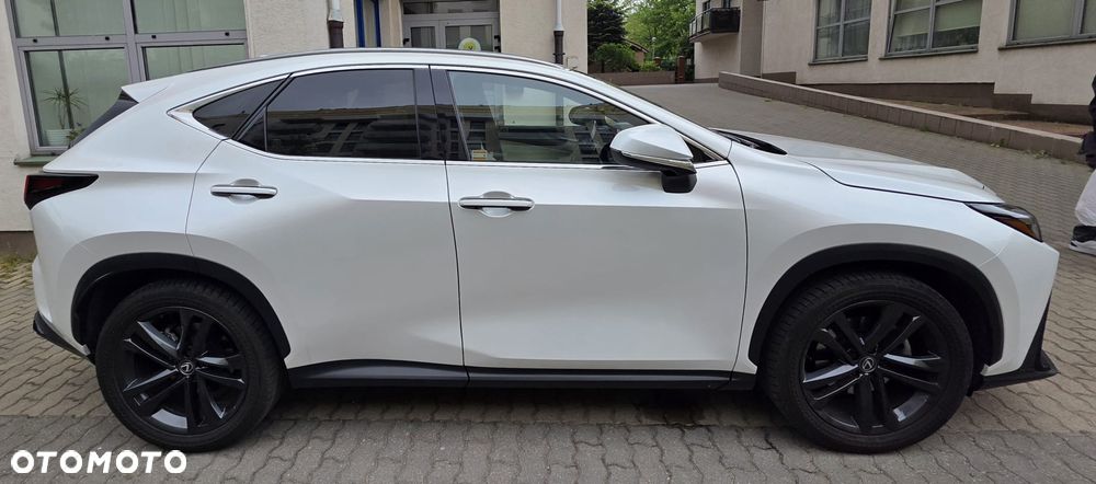 Lexus NX 350h Prestige AWD - 8