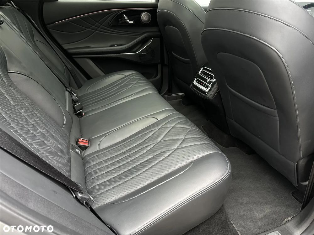 Omoda 9 1.5 Super Hybrid Exclusive AWD - 9