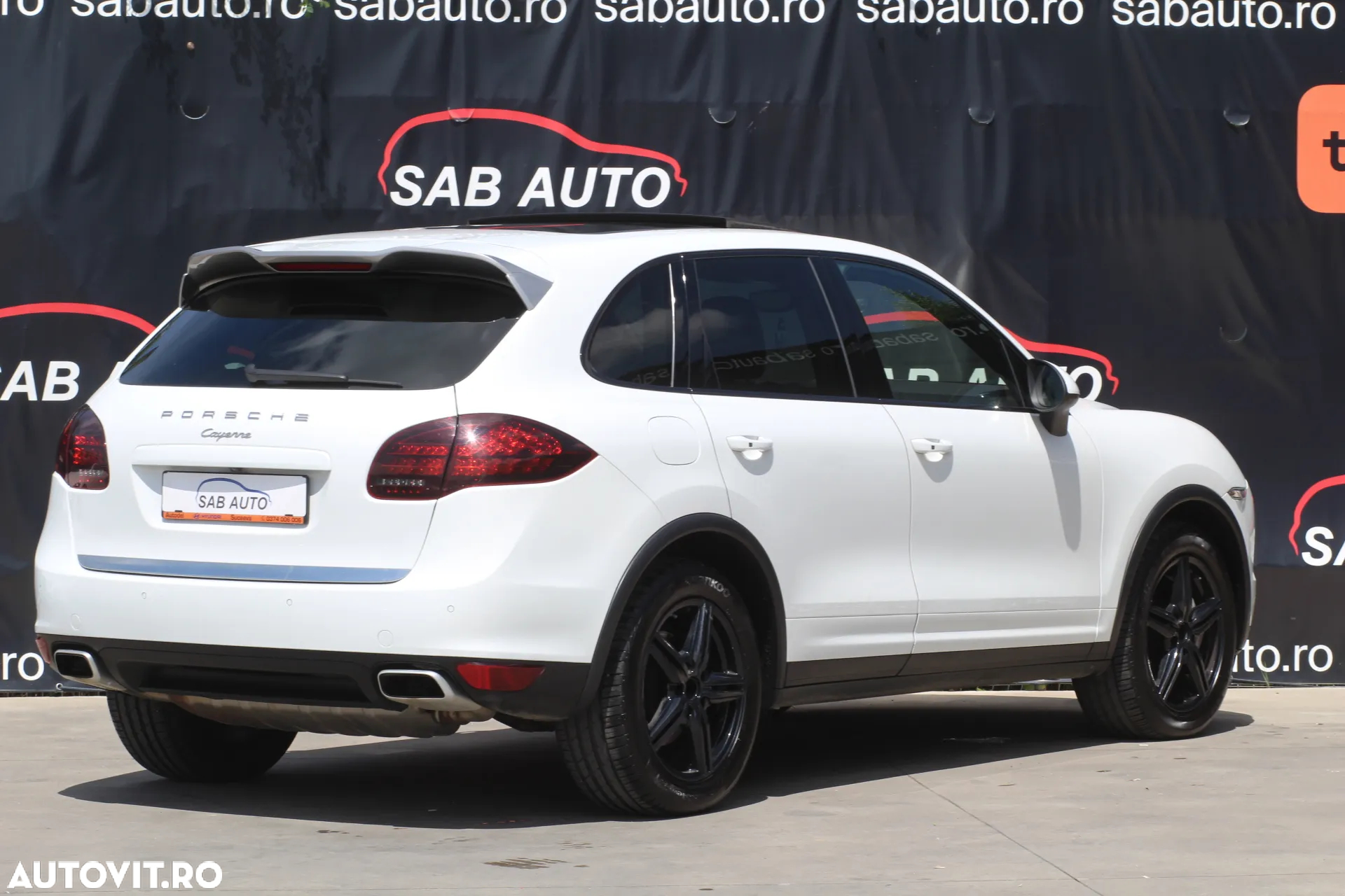 Porsche Cayenne Diesel Platinum Edition - 23
