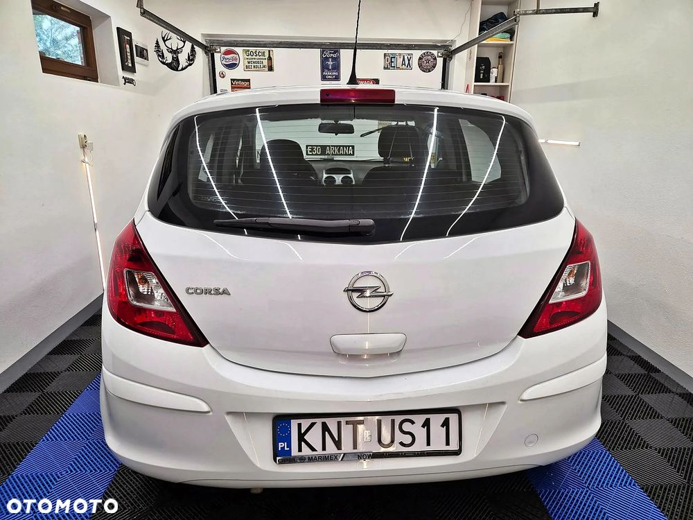 Opel Corsa 1.2 16V Enjoy - 32