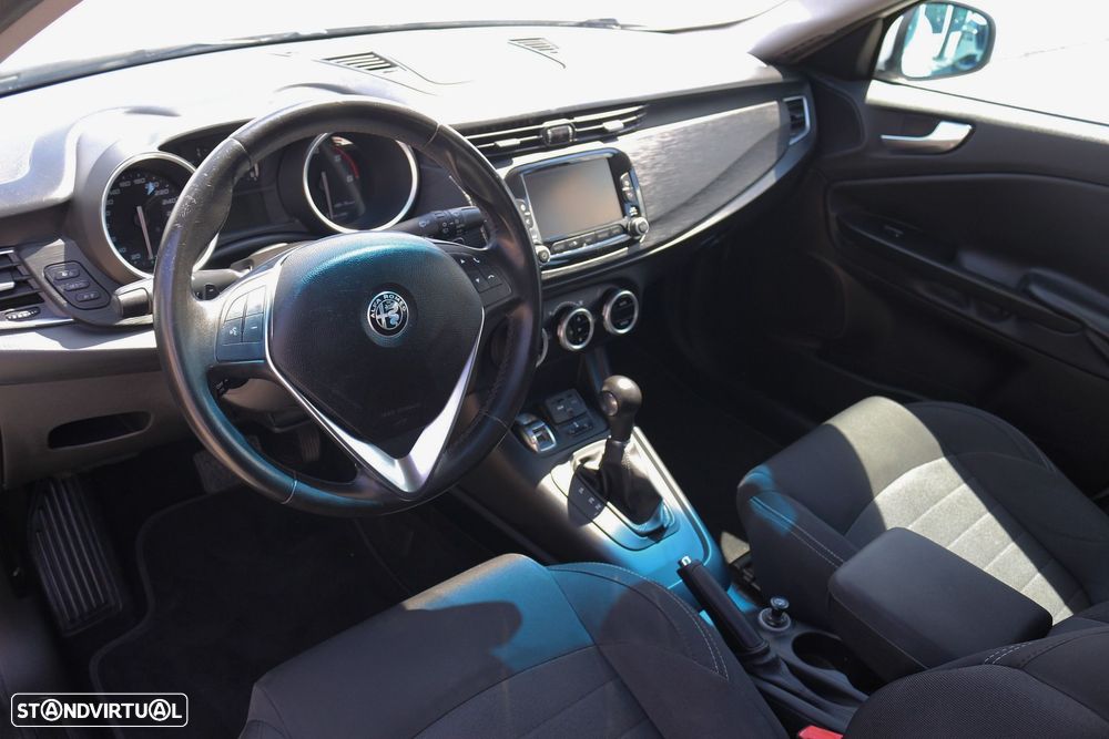 Alfa Romeo Giulietta 1.6 JTDM Super TCT - 30