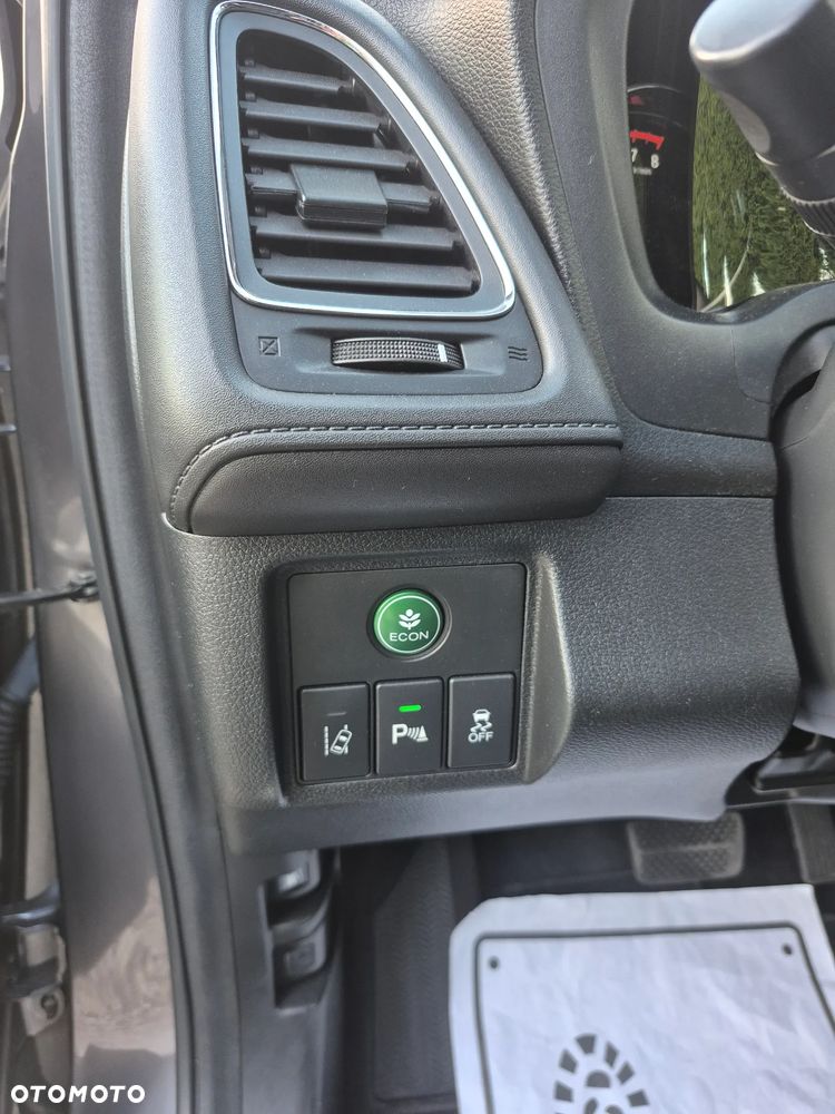 Honda HR-V 1.5 i-VTEC CVT Executive - 21