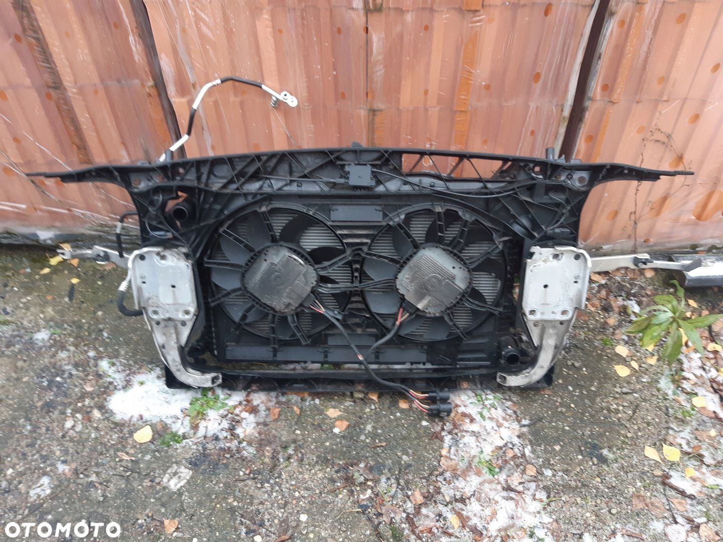 AUDI A6 C7 3.0 TFSI PAS PRZEDNI WENTYLATORY WZMOCNIENIE - 13