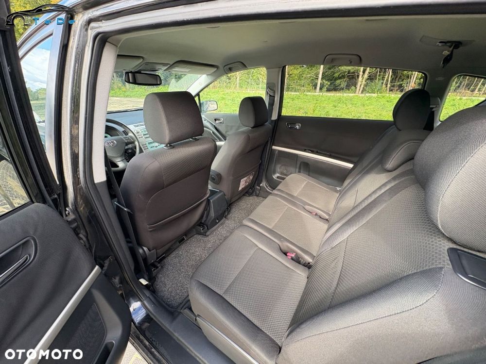 Toyota Corolla Verso 1.8 Prestige + 7os - 24