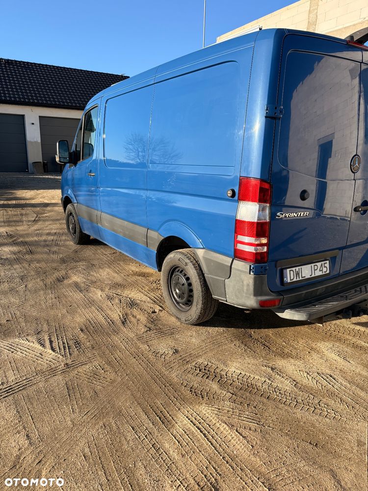 Mercedes-Benz Sprinter - 4
