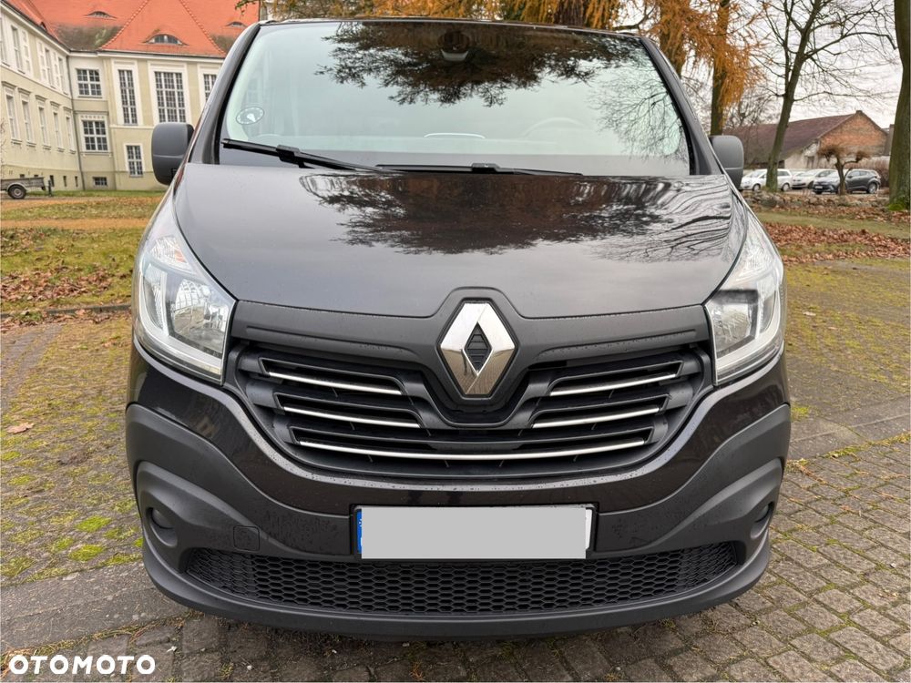 Renault Trafic - 2