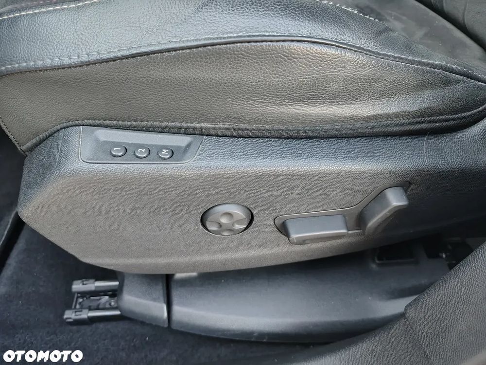 DS Automobiles DS 7 Crossback 1.5 BlueHDi So Chic - 23