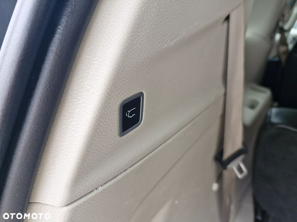Chrysler Pacifica - 25