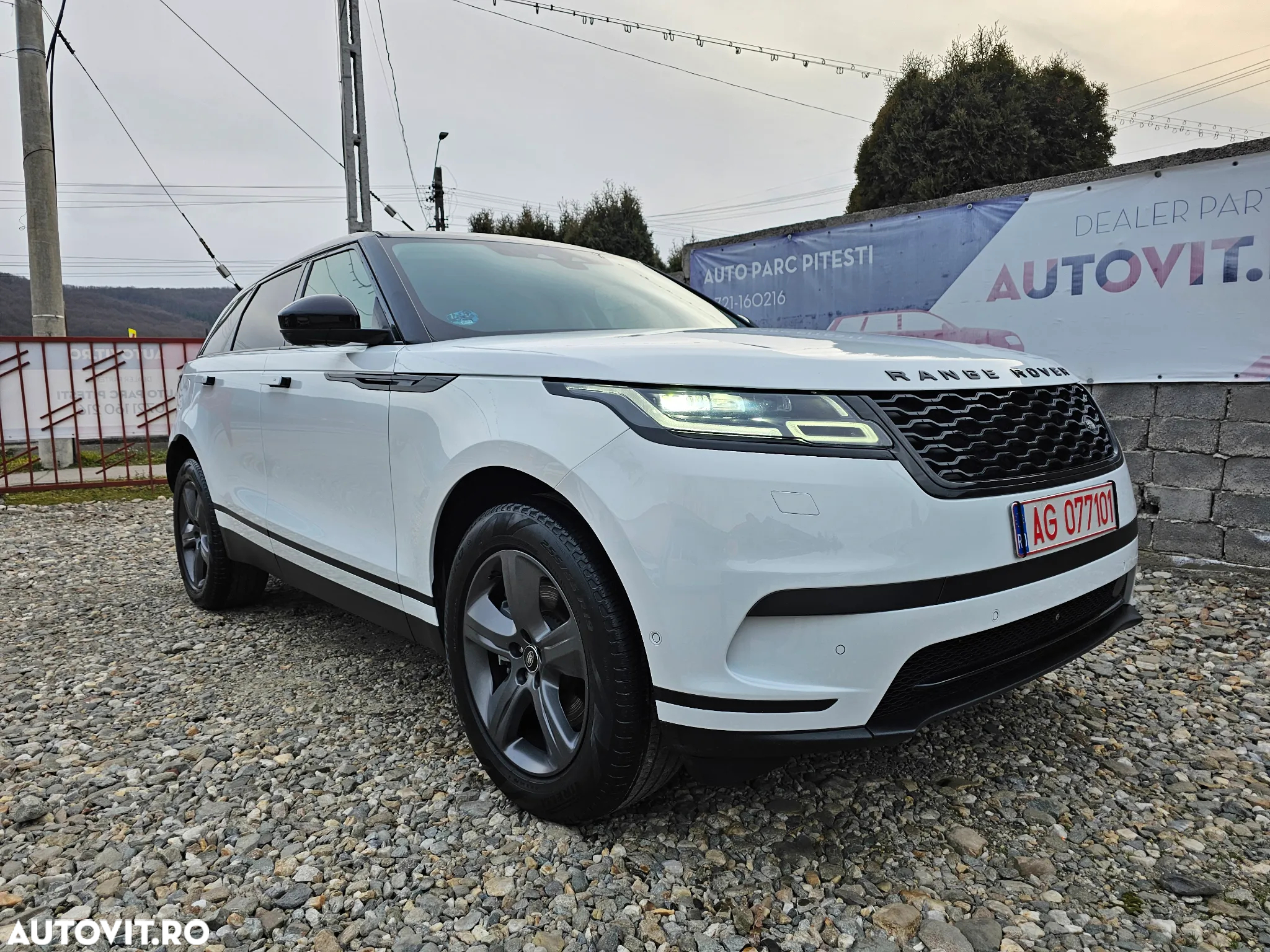 Land Rover Range Rover Velar 2.0 S - 2