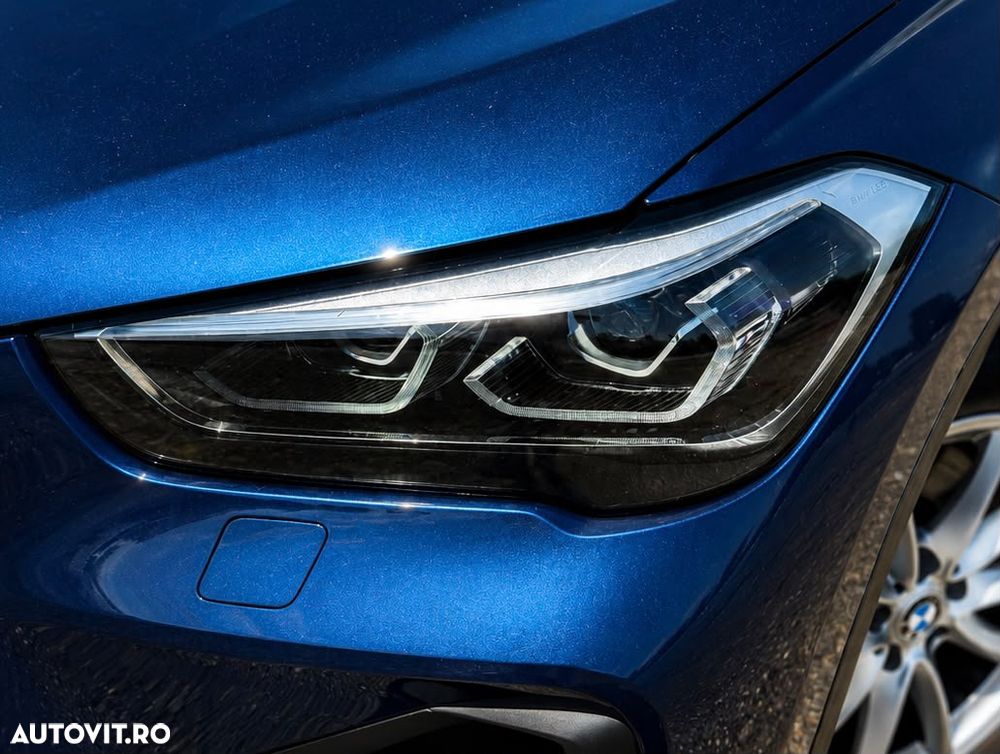 BMW X1 xDrive20i AT - 3
