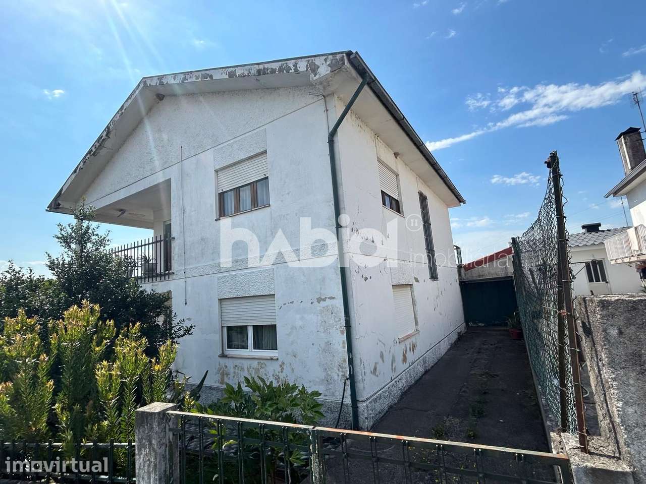 Moradia e Terreno para venda em Vila Frescaínha (São Pedro), Barcelos - Grande imagem: 2/31
