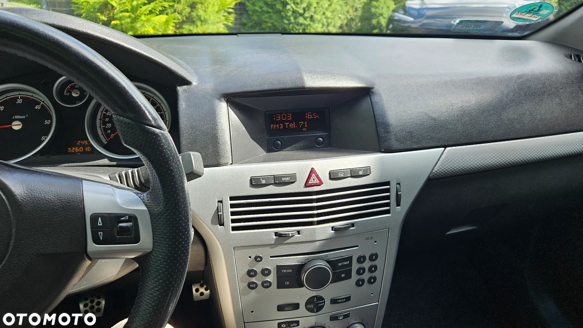 Opel Astra 1.9 CDTI DPF Sport - 8