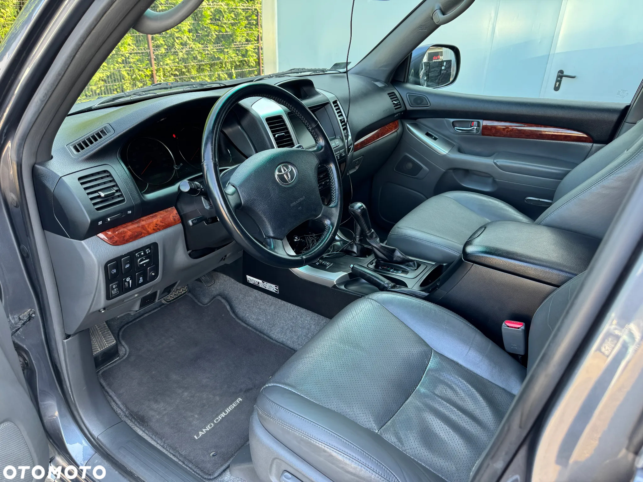 Toyota Land Cruiser 3.0 D Sol Navi Platinium - 16
