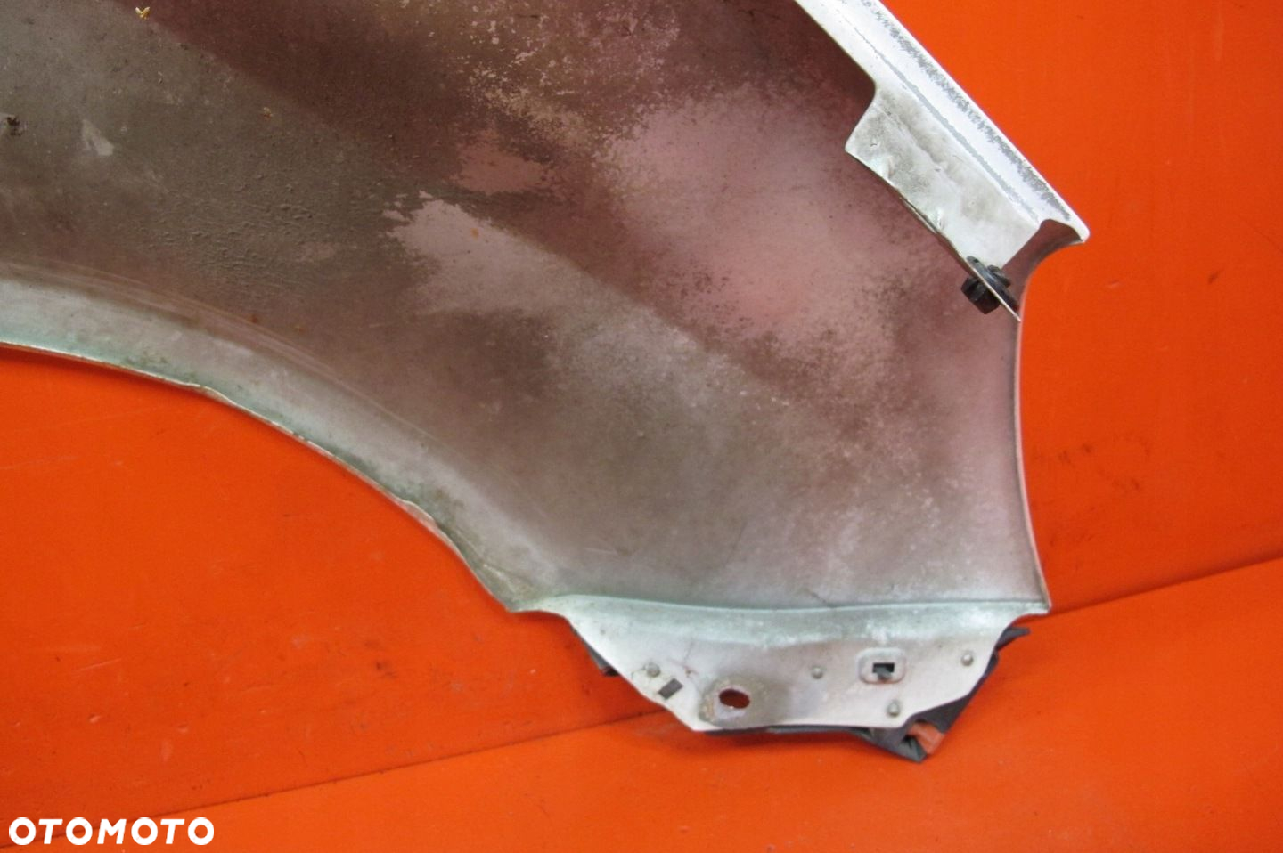 OPEL CORSA D S07 BIAŁY BŁOTNIK PRZÓD LEWY Z10U / Z474 - 14