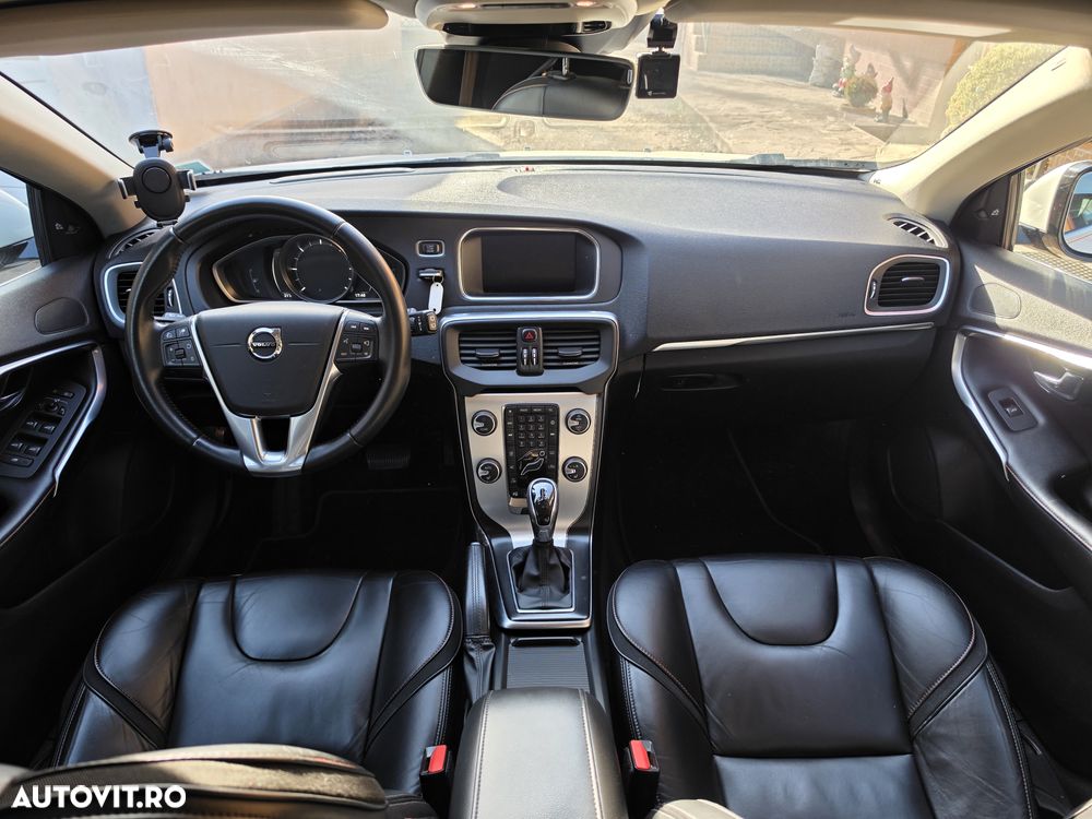 Volvo V40 D2 Geartronic Ocean Race - 16