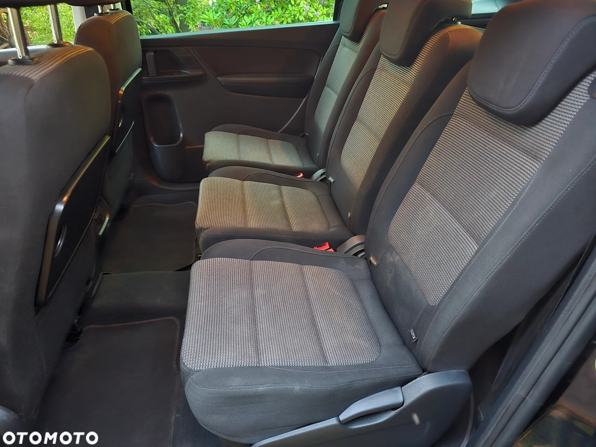 Volkswagen Sharan 2.0 TDI BlueMotion Technology Comfortline - 32