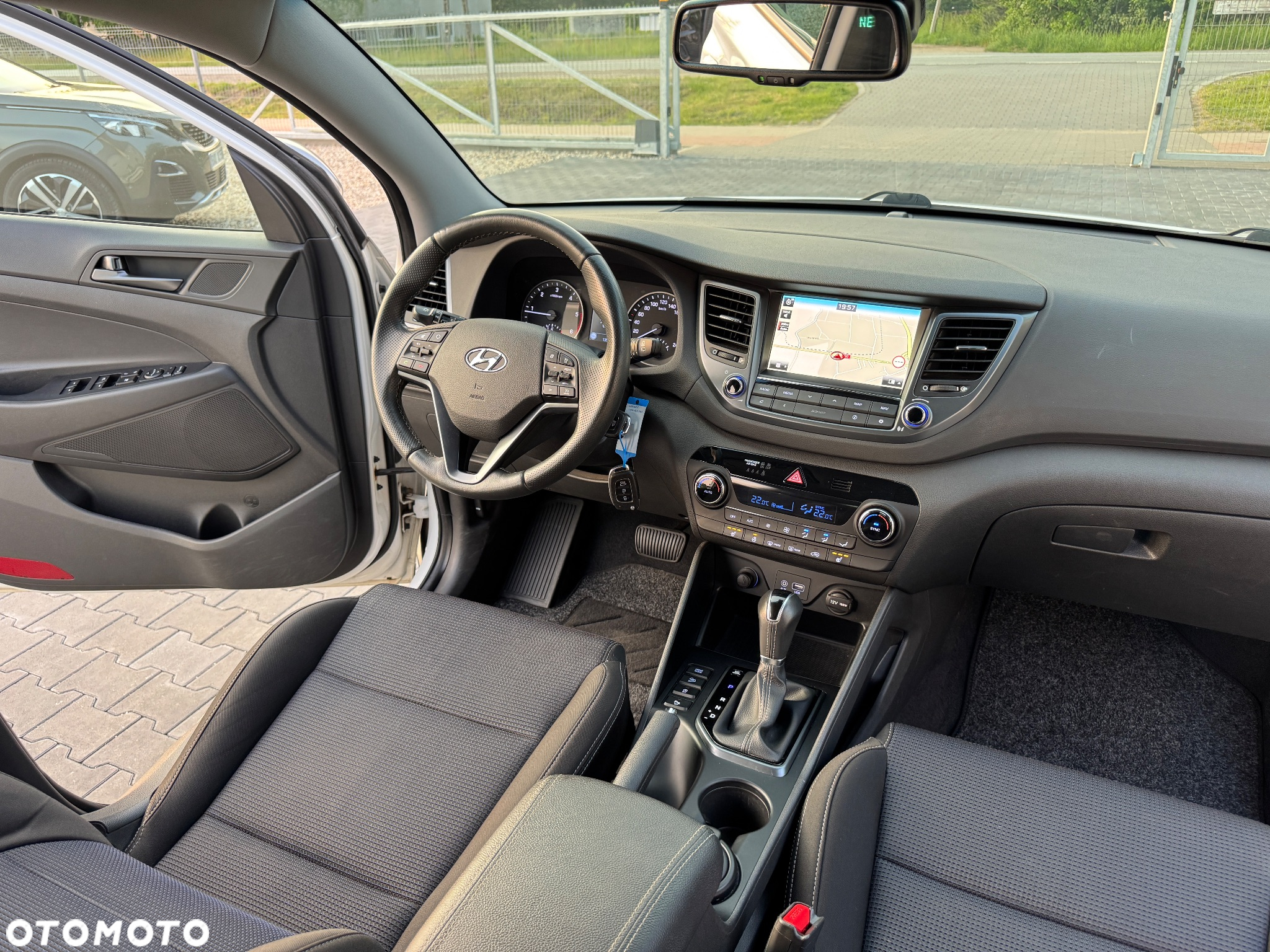Hyundai Tucson 1.7 CRDI BlueDrive GO Plus 2WD DCT - 27