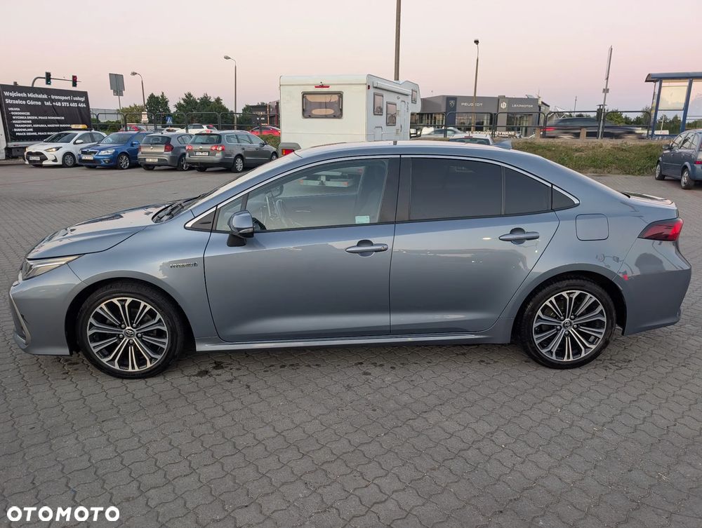 Toyota Corolla - 3