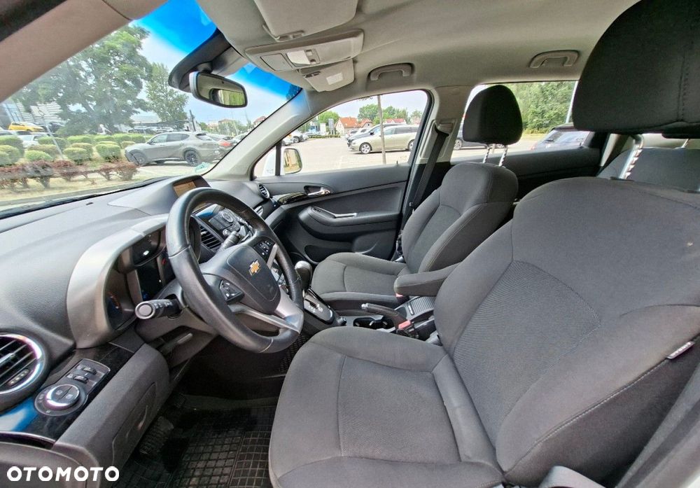 Chevrolet Orlando - 20