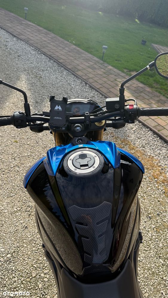 Suzuki GSX - 5