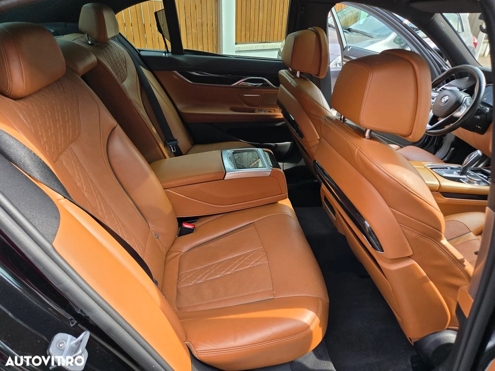 BMW Seria 7 740Ld xDrive - 16