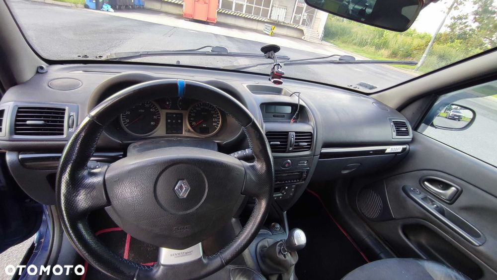 Renault Clio - 7