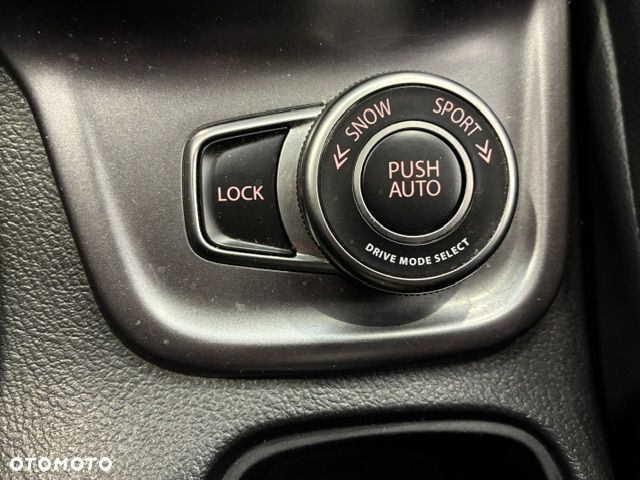 Suzuki Vitara 1.5 Strong Hybrid Elegance Sun 4WD AGS - 33
