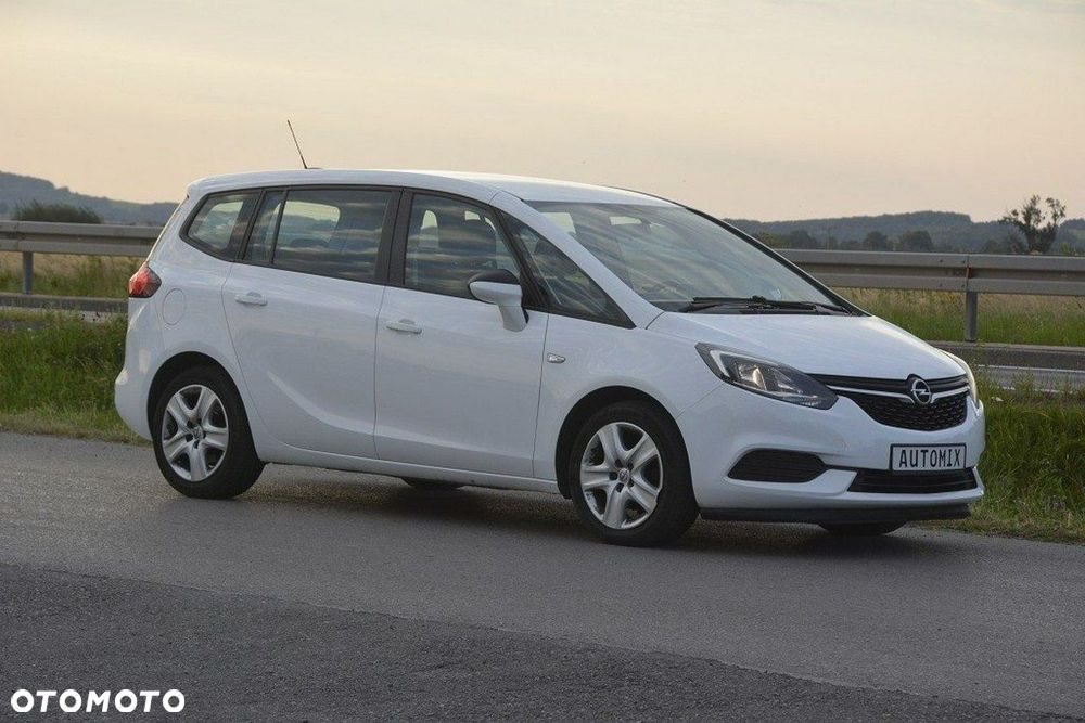 Opel Zafira 1.6 CDTI Enjoy S&S - 12