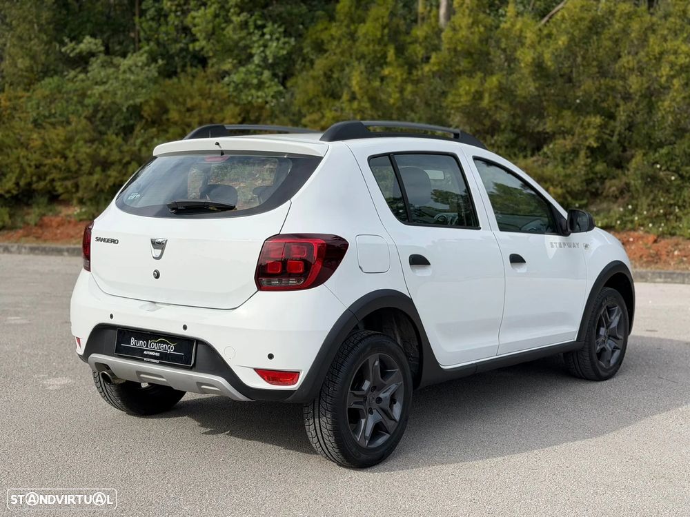 Dacia Sandero 0.9 TCe Stepway - 12