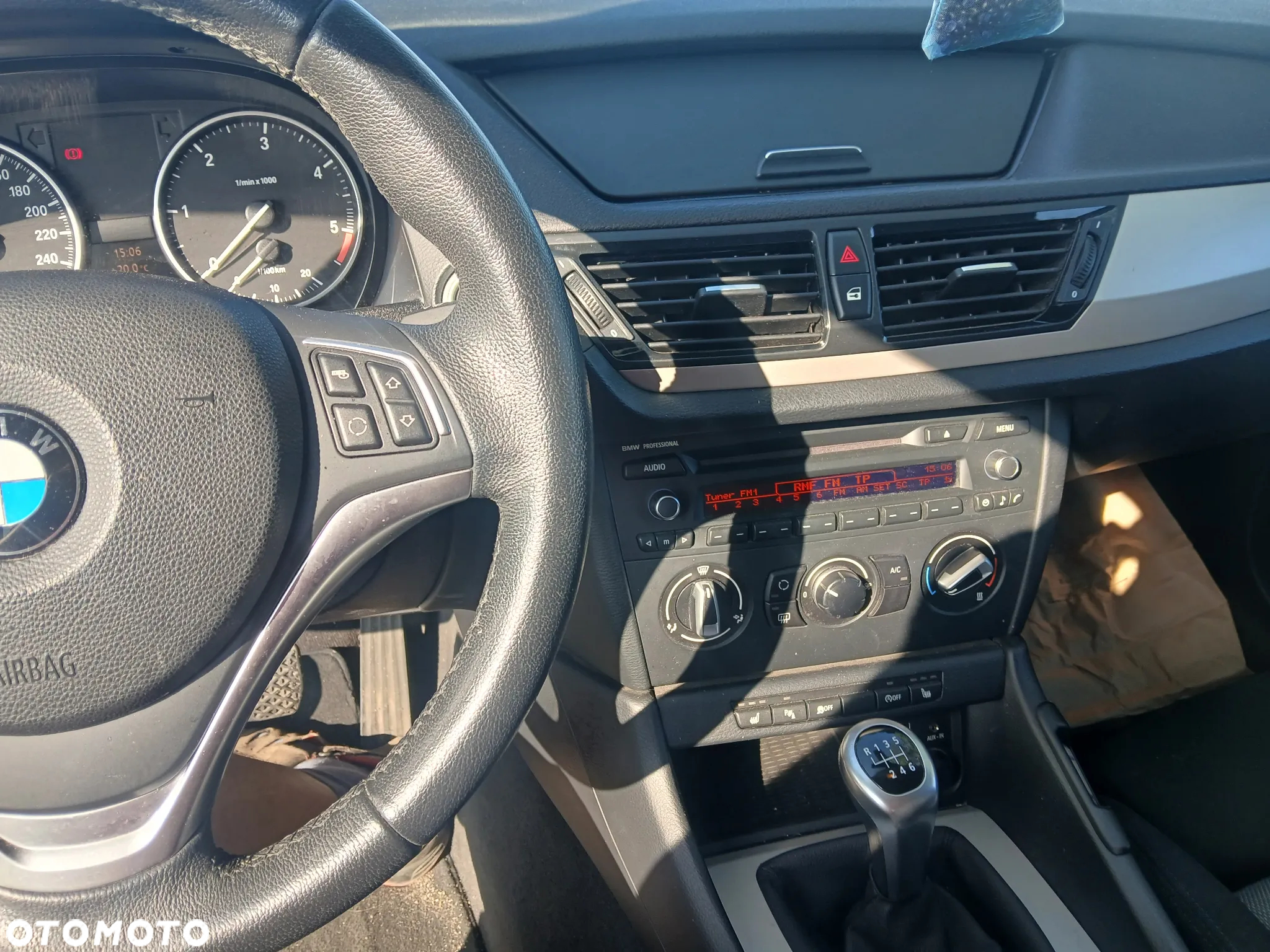 BMW X1 sDrive16d - 10