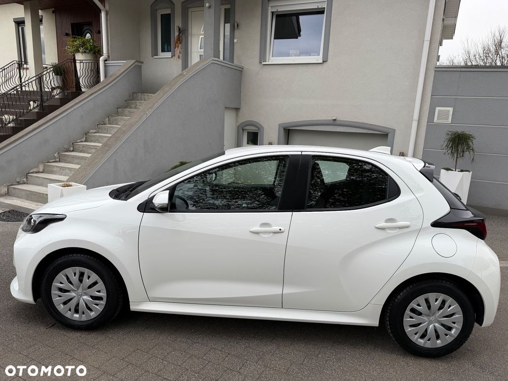 Toyota Yaris Hybrid 1.5 Active - 3