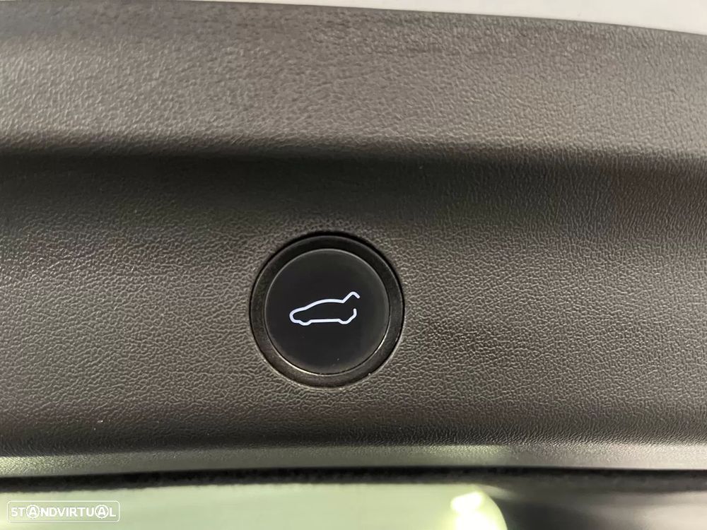 Tesla Model Y Long Range Tração Integral - 41