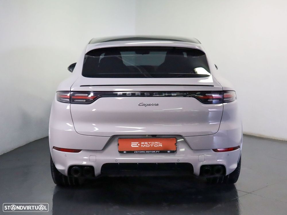 Porsche Cayenne Coupé E-Hybrid - 5