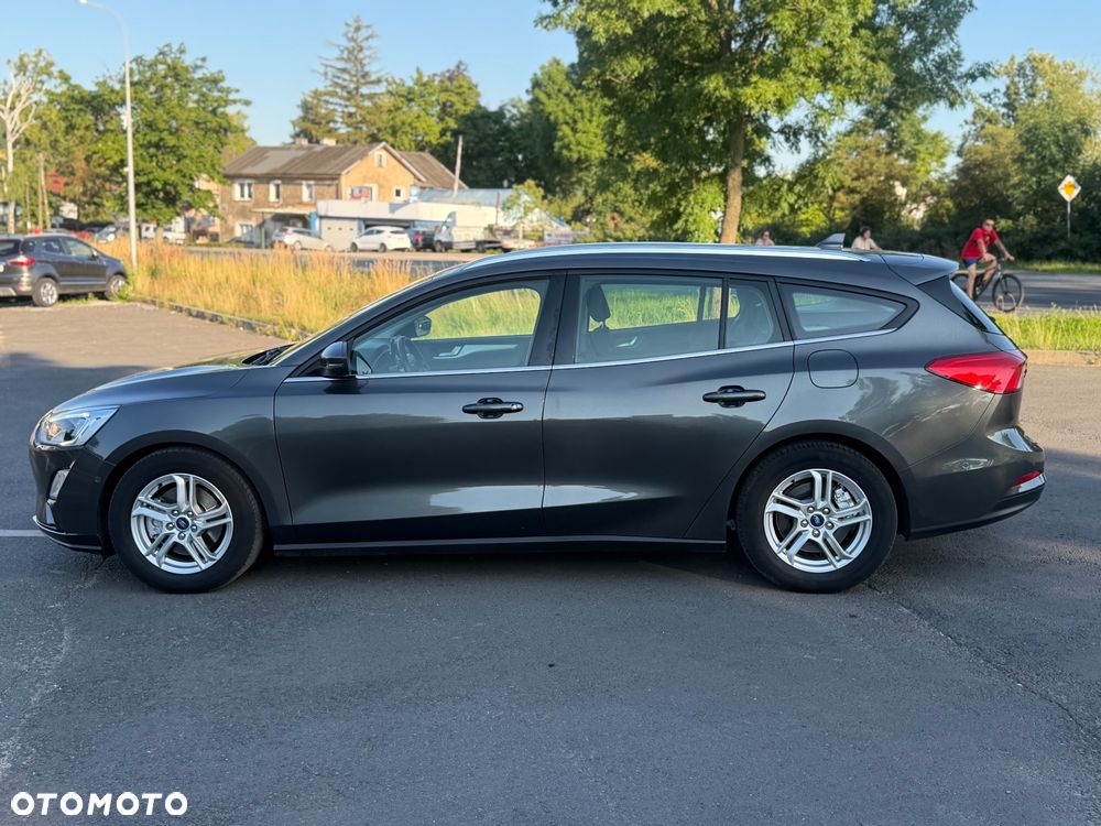 Ford Focus 1.0 EcoBoost Hybrid TITANIUM STYLE - 17