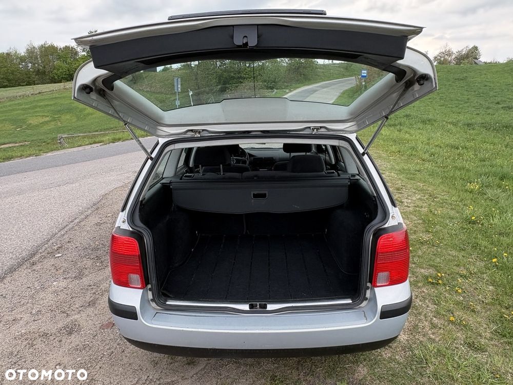 Volkswagen Passat - 9