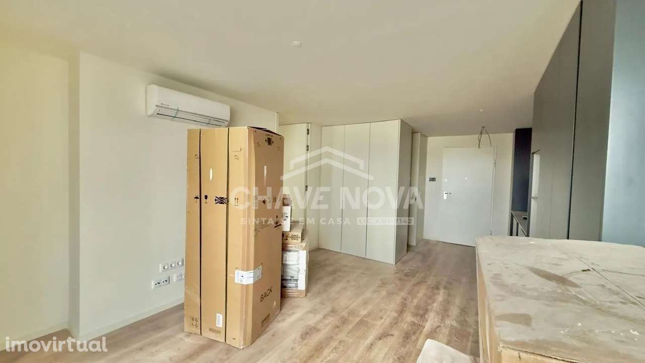 T1 Novo c/ Lugar de garagem e Piscina no Oporto Luxury Residences - Grande imagem: 4/16