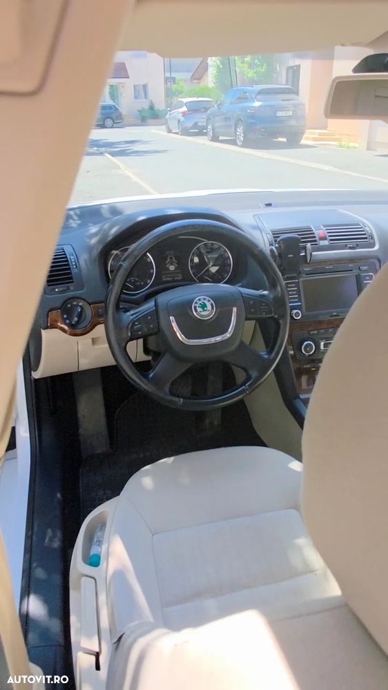 Skoda Octavia 1.2 TSI Business DSG - 8