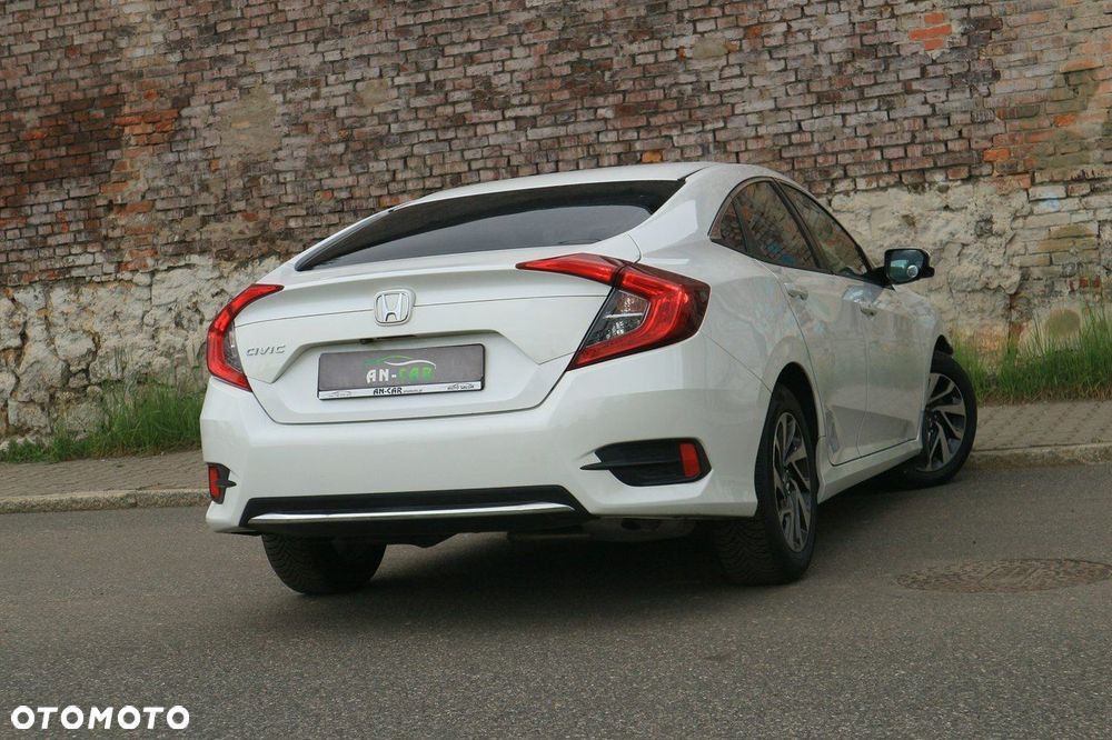 Honda Civic 2.0 i-VTEC LX CVT - 31
