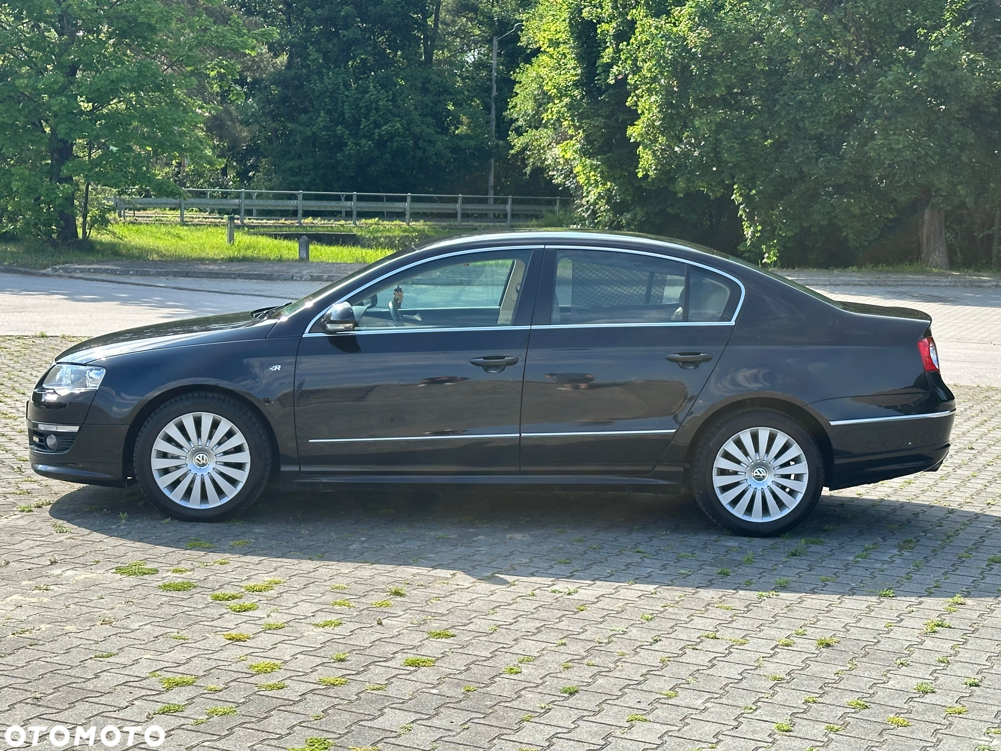 Volkswagen Passat 2.0 TDI DPF Highline DSG - 9
