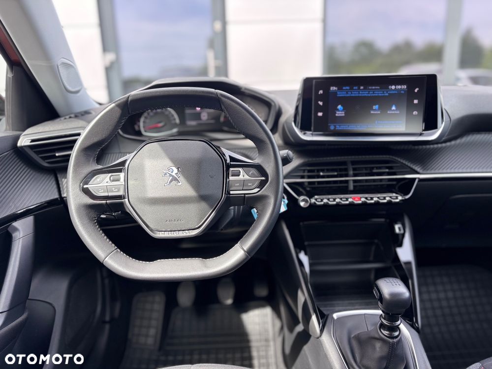 Peugeot 2008 - 18