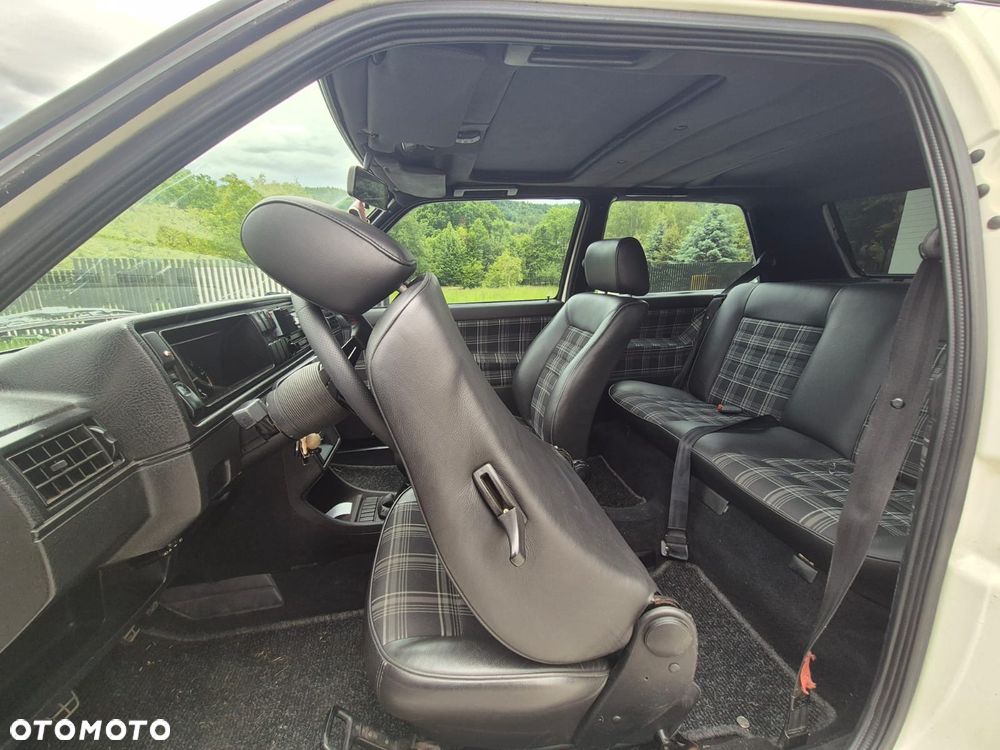 Volkswagen Golf 1.8 GTI 16V - 17