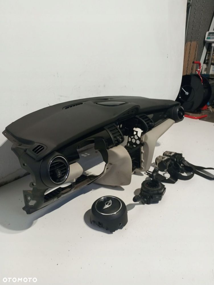 Konsola pulpit deska MINI F55 F56 - 4