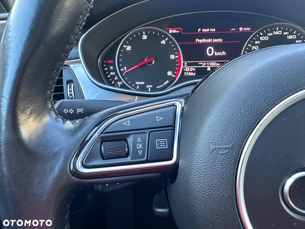 Audi A6 Avant 2.0 TDI quattro S tronic - 36