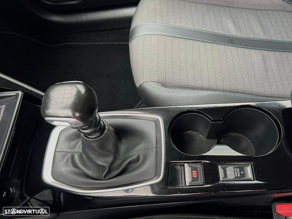 Peugeot 208 1.2 PureTech Allure - 19